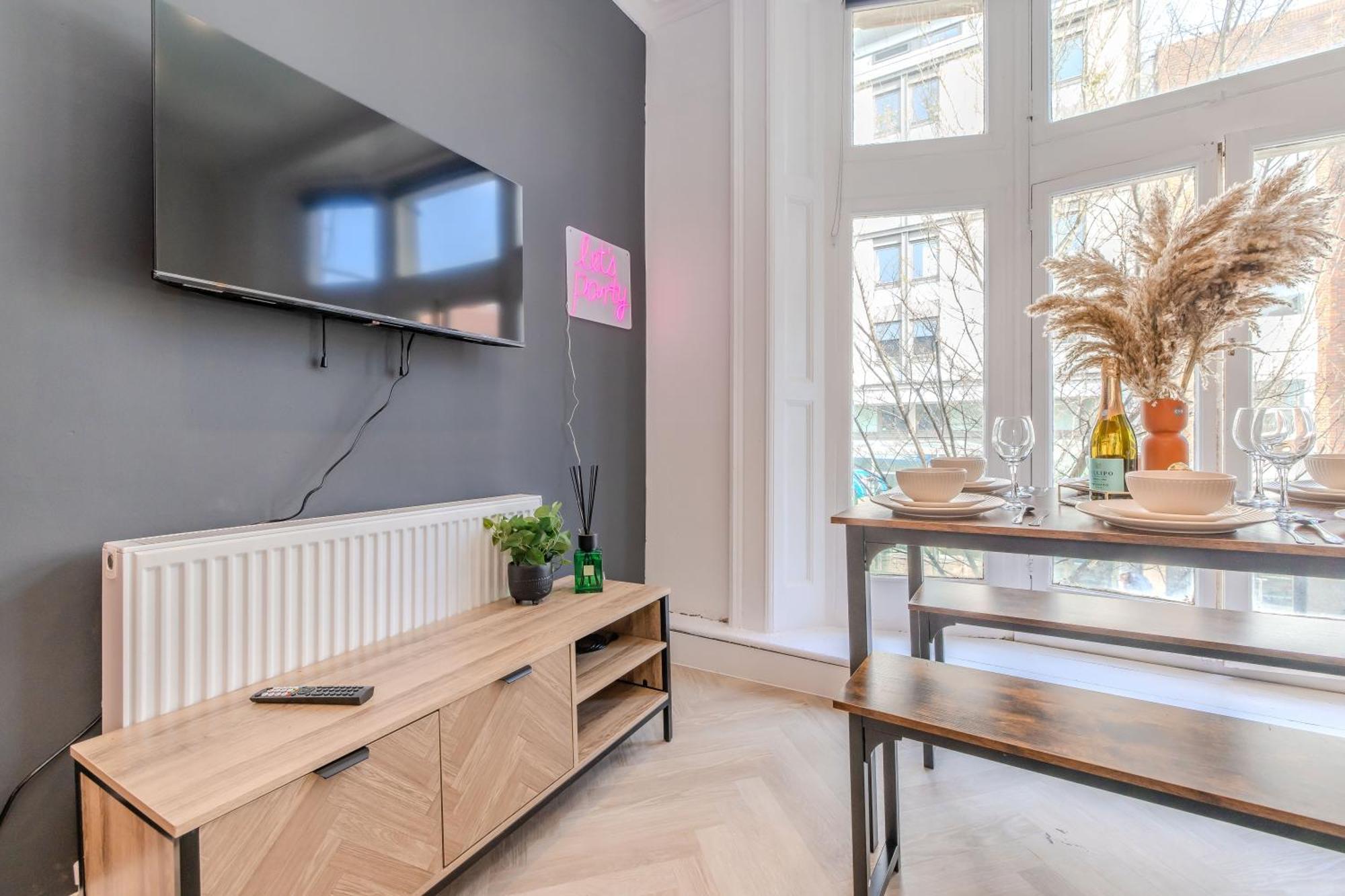 2 Bedroom Flat Next To Brighton Station & Beach I Sleep 8 Guests Екстериор снимка